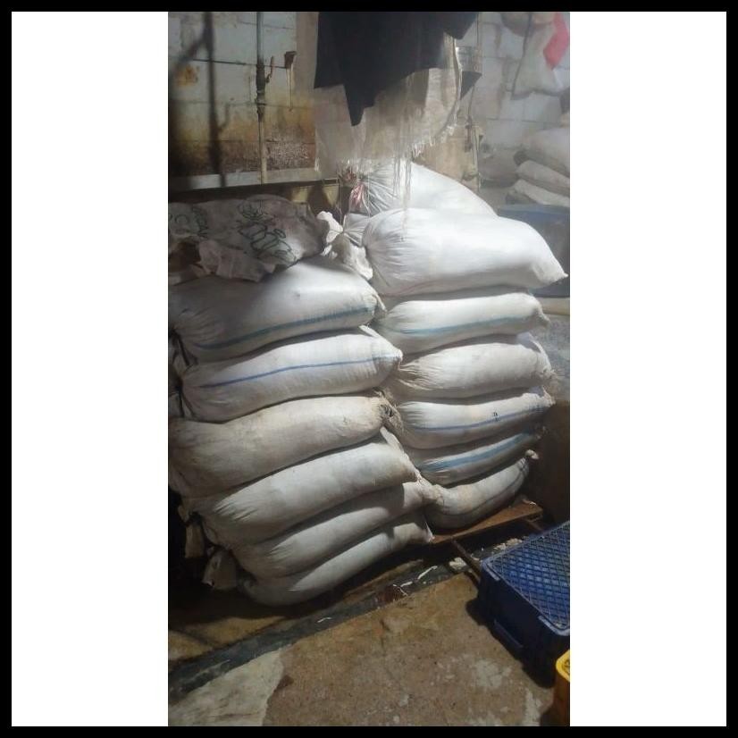 

AMPAS TAHU BASAH 1KG