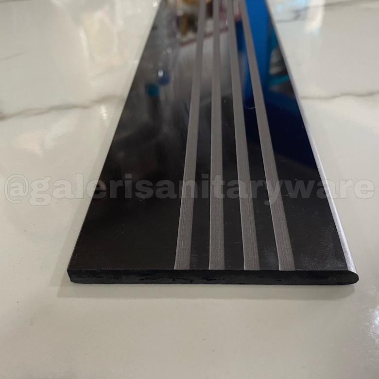HJK Stepnosing Granit 10x60cm / Lis Tangga / Stepnosing Tangga / Lis Hitam / Granit Tangga