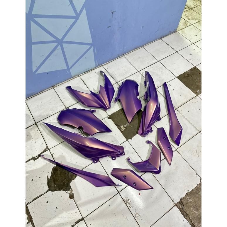 Body halus Xmax old Repaint Purple taro efek gold kondisi baru