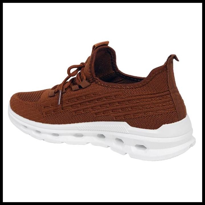 Dr. Kevin Sepatu Sport Pria Men Sneakers Sekolah Flyknit Tali 889-067 Original Best Seller