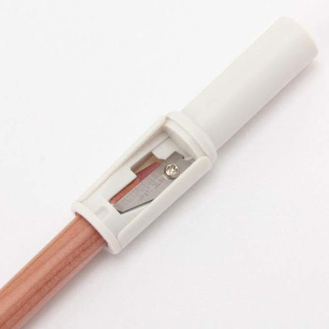 

MUJI - Cosmetic Pencil Sharpener || Rautan Pensil Alis Kualitas Original