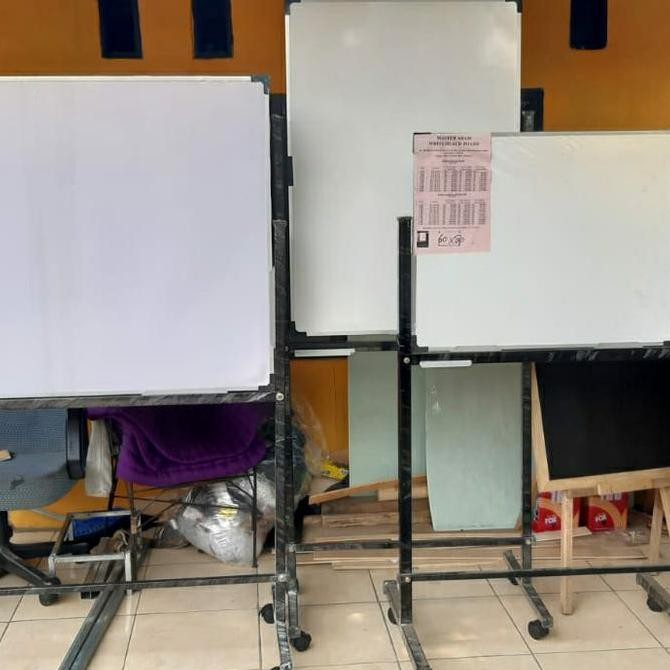 

whiteboard standing doeble face 60x90cm Kualitas Original