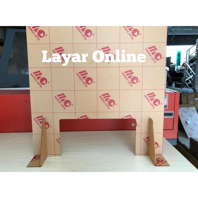 

Sekat Acrylic 2mm Lebar 160x60cm Meja Teller Kasir Partisi Pembatas Kualitas Original