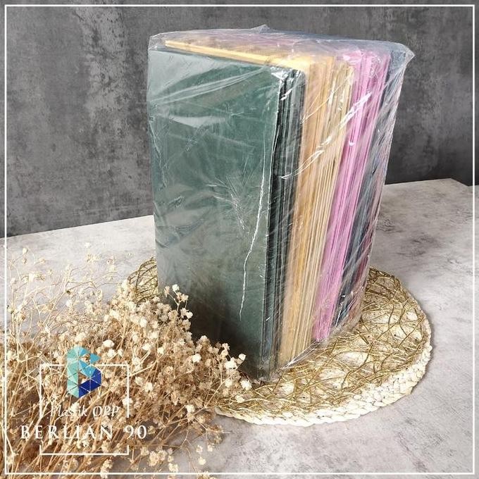 

ready Paper Bag Polos Warna 30 x 8 x 40 cm Tas Kertas Warna
