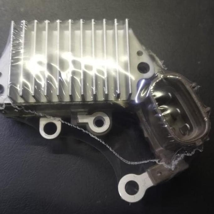 . IC Regulator Kubota 126000-4090 126000-1800 126000-1970 126000-3060