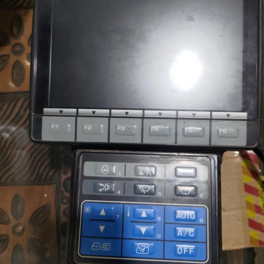 Monitor panel komatsu pc210-10m0 pc200-10m0 4 cylinder pc210 pc200 excavator second asli