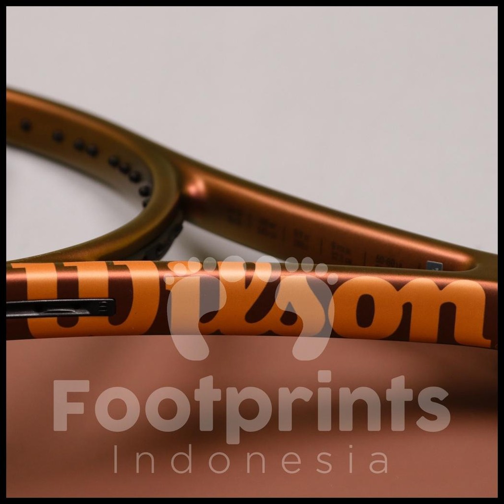 RAKET TENIS WILSON PRO STAFF TEAM V14 TENNIS RACKET 100 SQ IN 280 GR