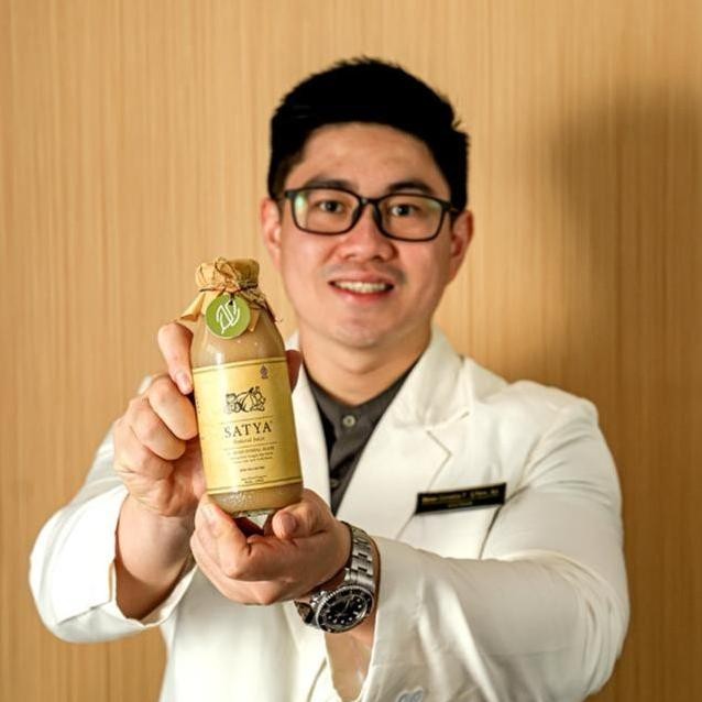 

Satya Natural Juice (Jus Bawang Putih Tunggal, Jahe Merah, Madu Hutan, Cuka Apel, Lemon) LA
