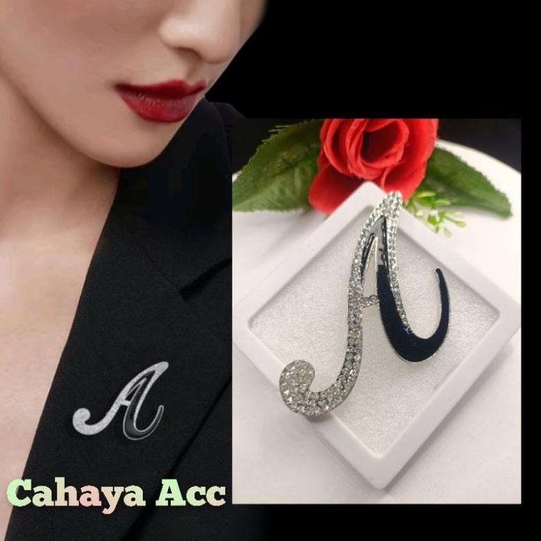 Bros Pin inisial Huruf Bros Huruf Permata Premium AST
