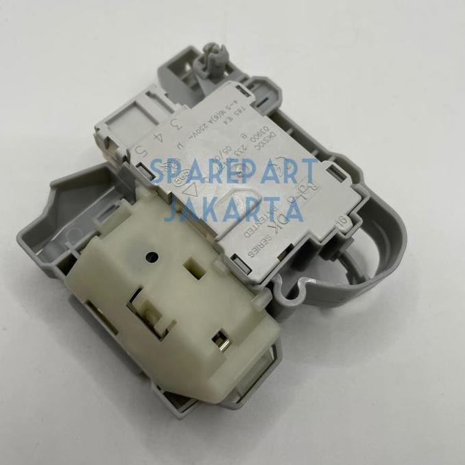 DOOR LOCK MESIN CUCI ELECTROLUX EWF85743 SWP-022