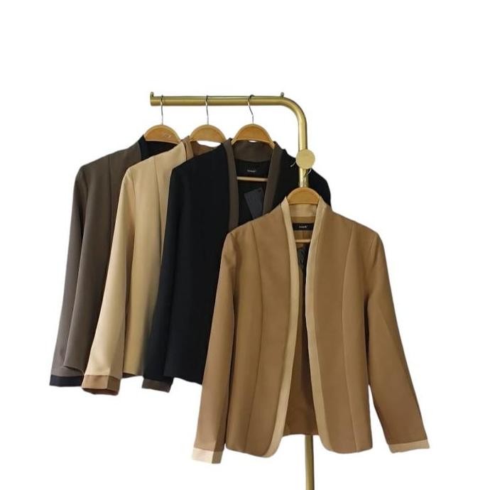 Tersedia Blazer Wanita Panjang Blanik Two Tone - Chloebeautyshop - Jaket, Atasan - Basic, Oversize, 