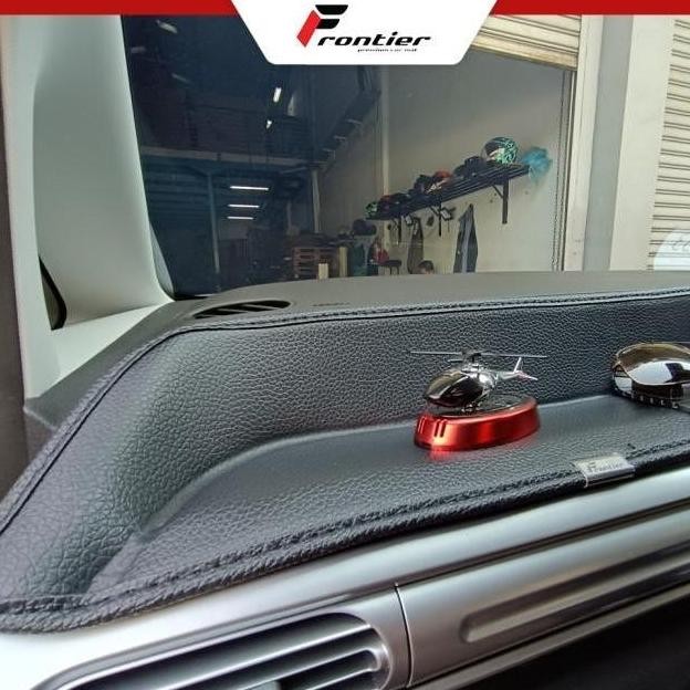

Terlaris Aksesoris Mobil - Cover Dashboard Mobil Frontier Utk Hyundai Stargazer Car Karpet