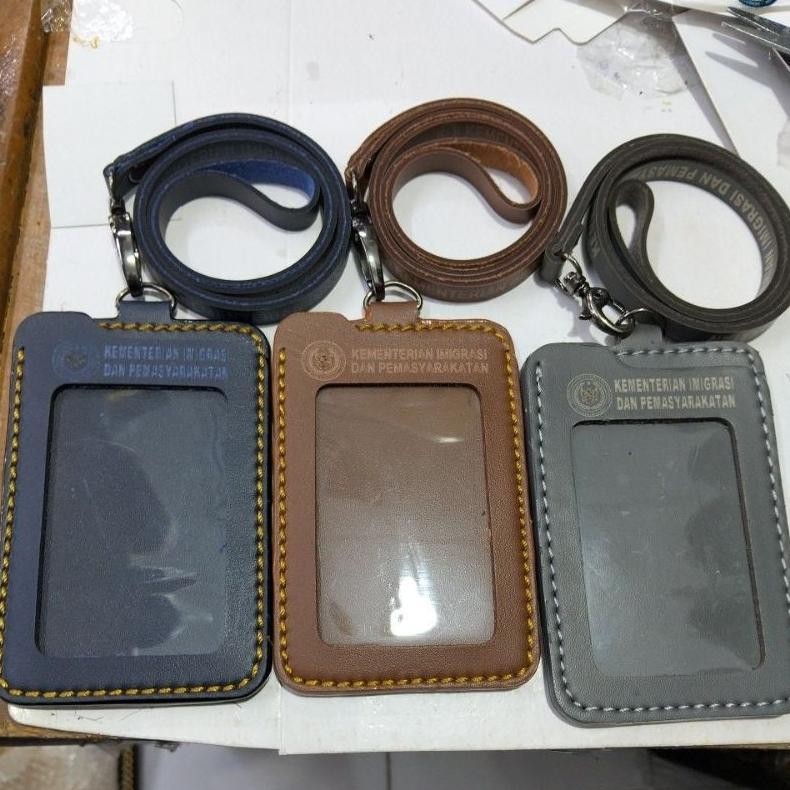 

Lanyard Id card Holder Kementrian Imigrasi dan Pemasyarakatan RI (KEMENIMIPAS) AST