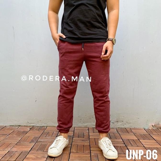 Uniqlo Jogger Sweatpants Original Unp06 (Best Quality)