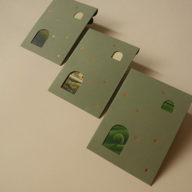 

little things that arent so little // Postcard AST