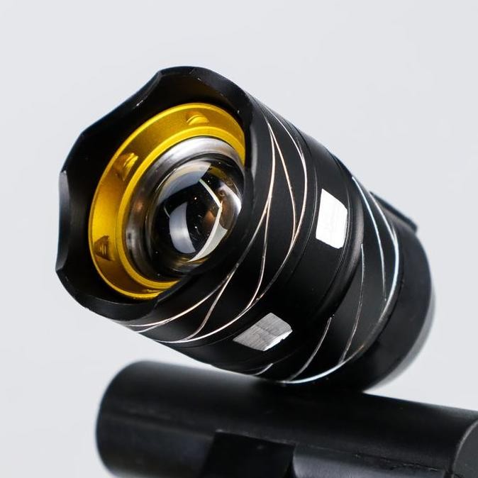 Terlaris Lampu depan Sepeda LED di cas XML-T6 / lampu led sepeda / lampu sepedah di cas anti air gun