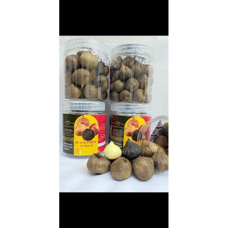 

BLACK GARLIC TUNGGAL JUMBO PREMIUM 250gr-BAWANG HITAM LANANG JUMBO