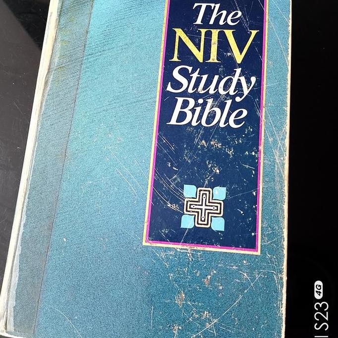 The NIV Study Bible Hardcover