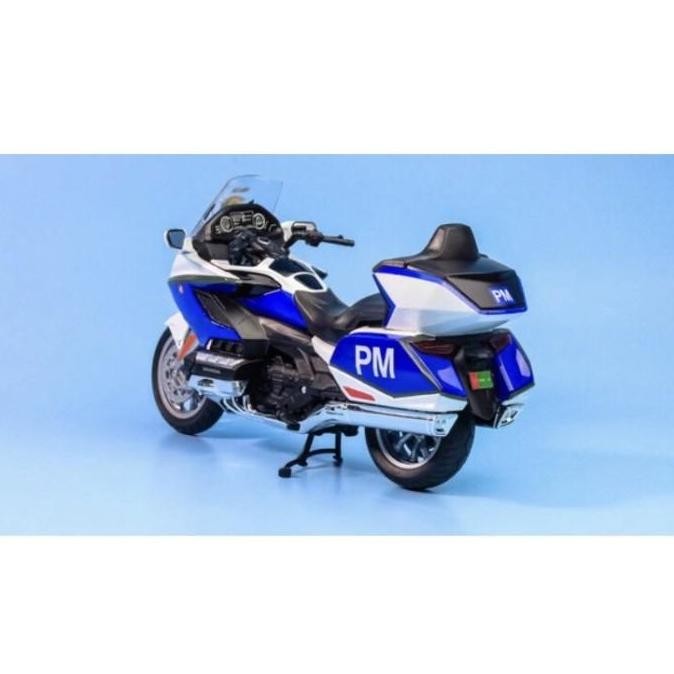 Diecast Motor Honda Goldwing Polisi Militer Tni- Ad (Pomad) Skala 1/12