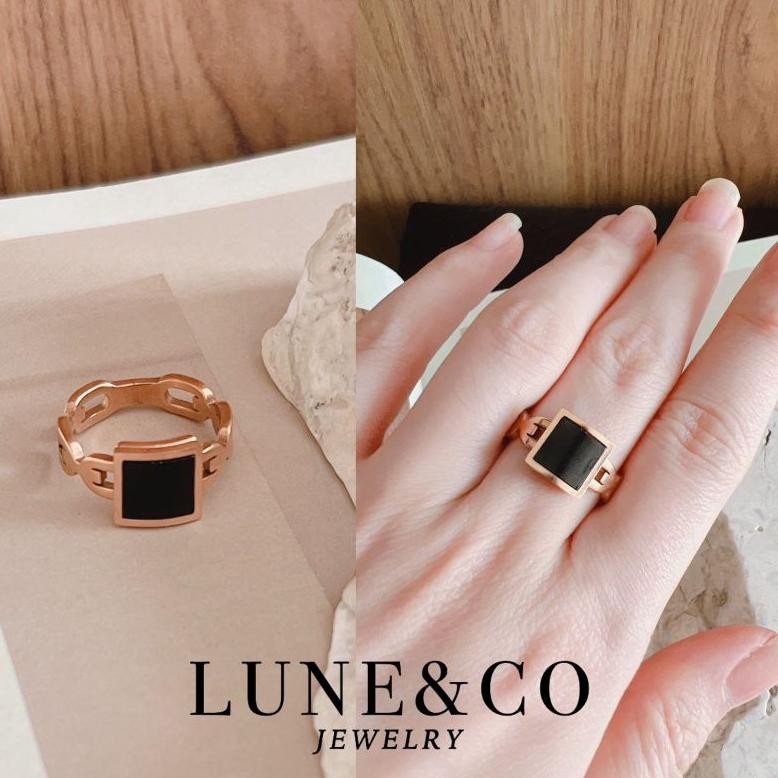 Original Cincin Rantai Kepang Kotak Mata Hitam Titanium Stainless Anti Karat Cs205 Ta-127