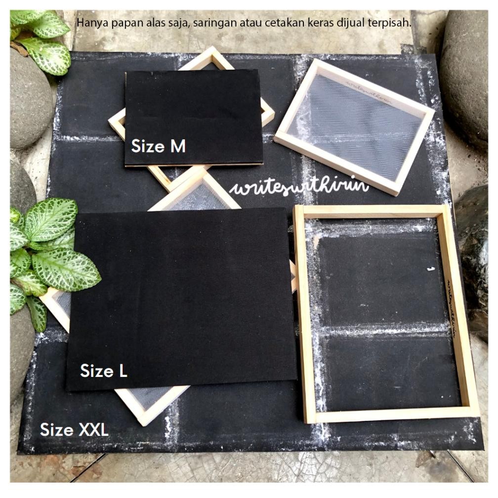 

(writeswithirin) Papan Alas Kertas Daur Ulang RB07