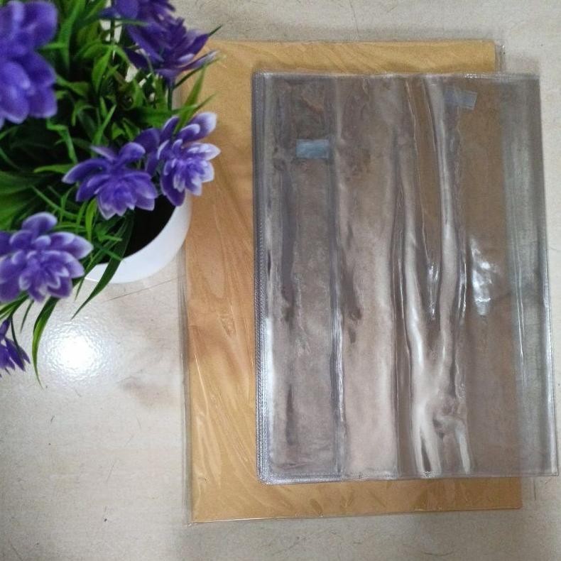 

Sampul Buku Campus 1 set Coklat 10Lembar Mika Tebal 10Lembar RB07