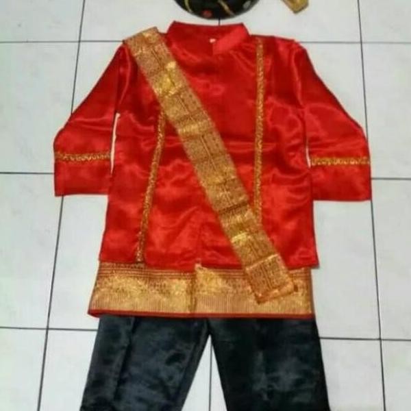 Baju Adat Batak Anak Laki
