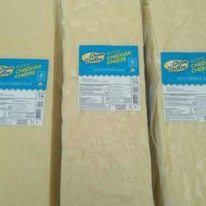 

Sale Keju Blok Cheddar Green Valley 1 Kg Repack - Natural Cheese/Keju Asli