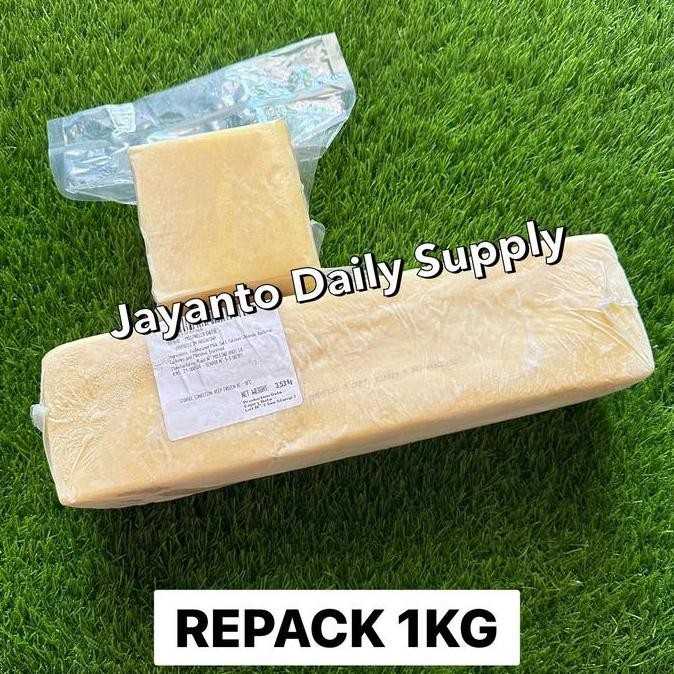 

Promo Mozzarella Saputo 1Kg Repack / Keju Mozarella Cheese Import - Halal