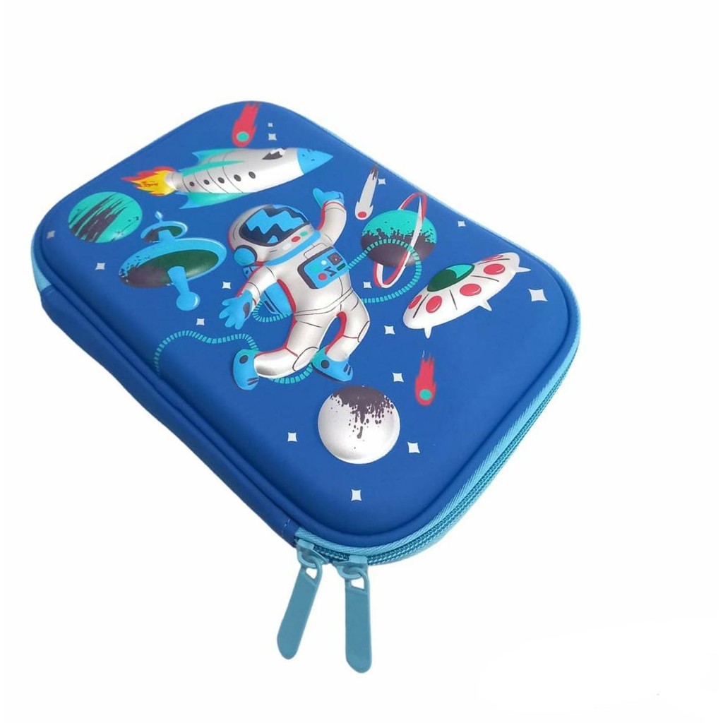 

Pj24 Blingberry Kotak Pensil 3D Astronot Fly Tempat Pensil 3D Astronot Fly Anak Cowo Keren Berkualitas