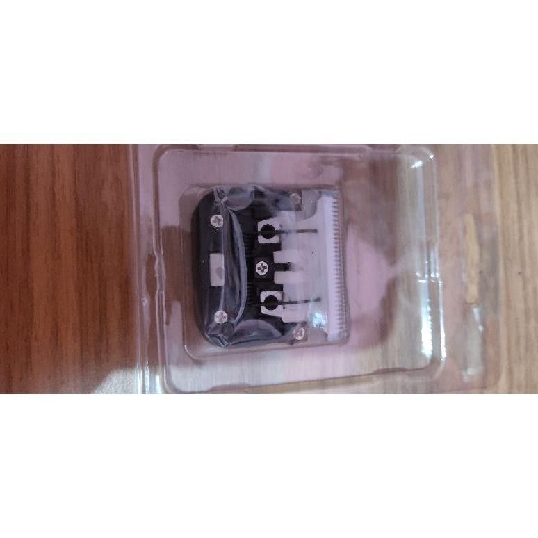 Mata Pisau VS888 AST