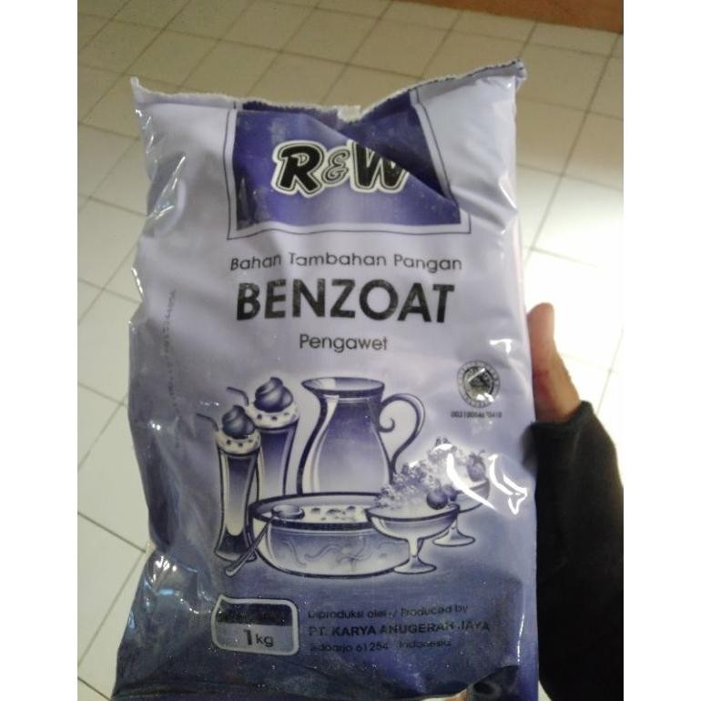 

Benzoat 1 Kg SV