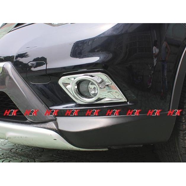 Aksesoris Nissan X-Trail T32 - Front Fog Lamp Cover