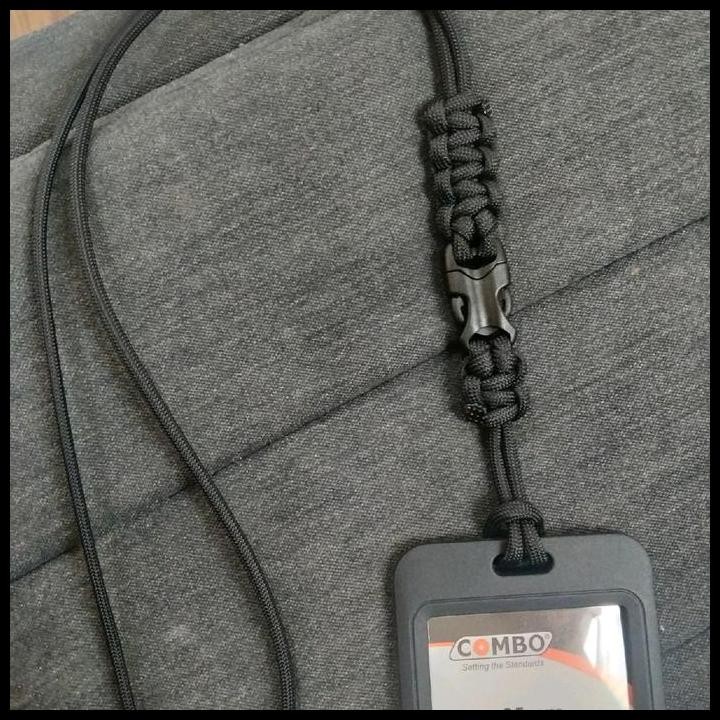 

Terlaris Heavy Duty Tactical Lanyard Paracordistic Card Holder 2 Sided Tali Id Card Premium Good Quality