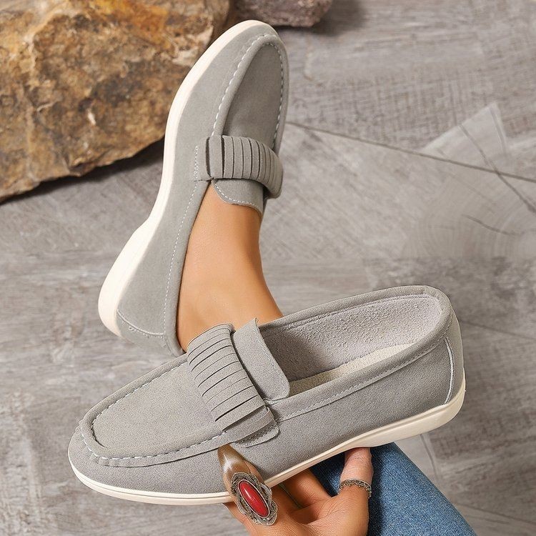 Loafers Slip-On Wanita Datar Nyaman Moccasins