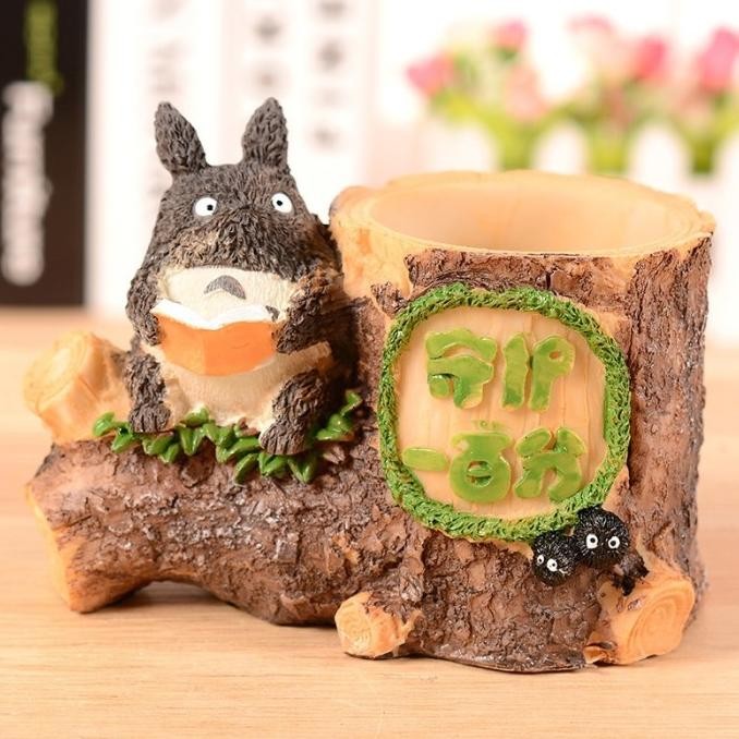 

Toph Totoro Pen Holder Pajangan Dekorasi Ghibli Tempat Pulpen Stok Terbatas