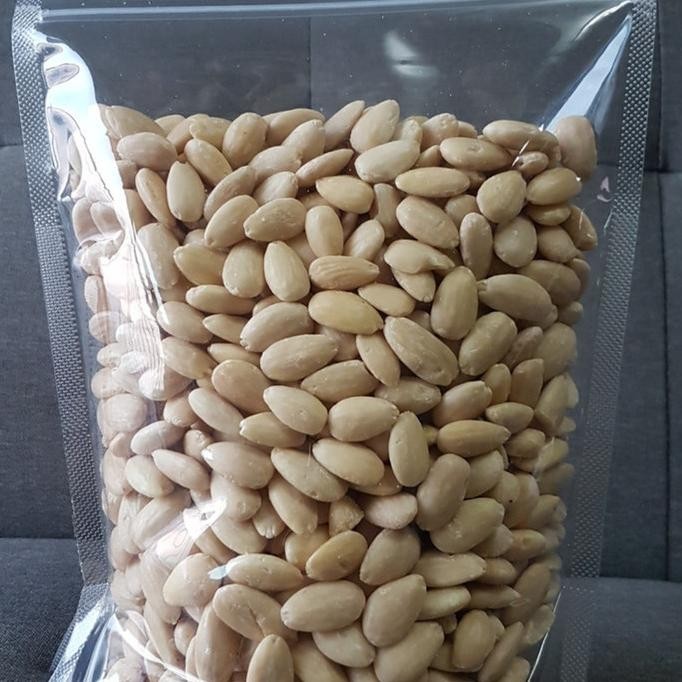 

almond kupas kulit ari 1kg termurah