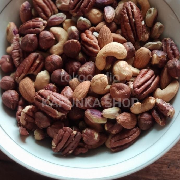 

mix nut 250gr ( hazelnut pistachio pecan almond mede) termurah