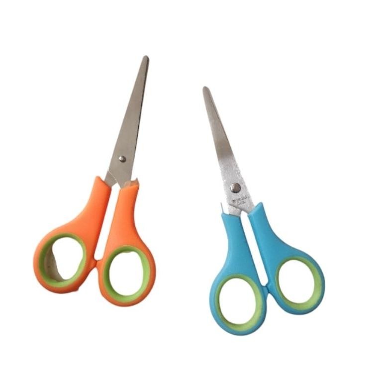 

Viral Gunting 1 Renteng 12 Pcs Ukuran Kecil / (12 Pcs) Gunting Renteng Kecil Harga Murah