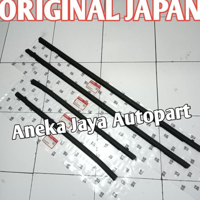 TERBARU pelipit karet kaca luar Honda Jazz GD3 2004-2007 original 1set 4pcs