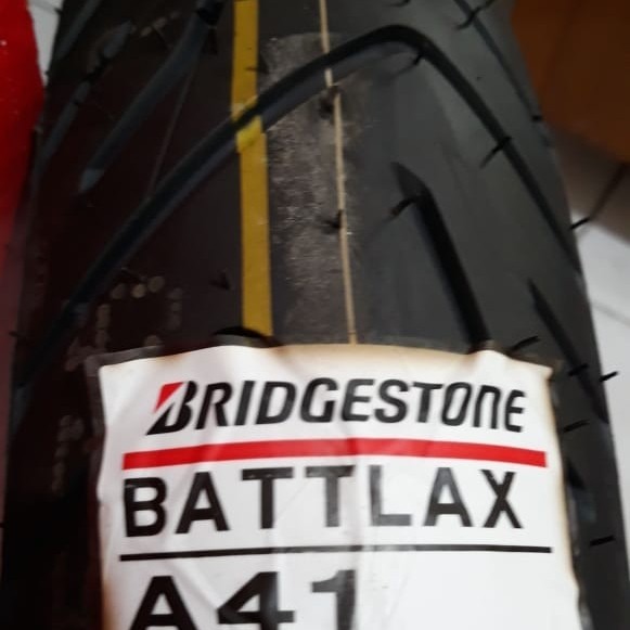 BAN LUAR BRIDGESTONE BATTLAX A41 UKURAN 110/80-19 BATTLAX TUBELESS