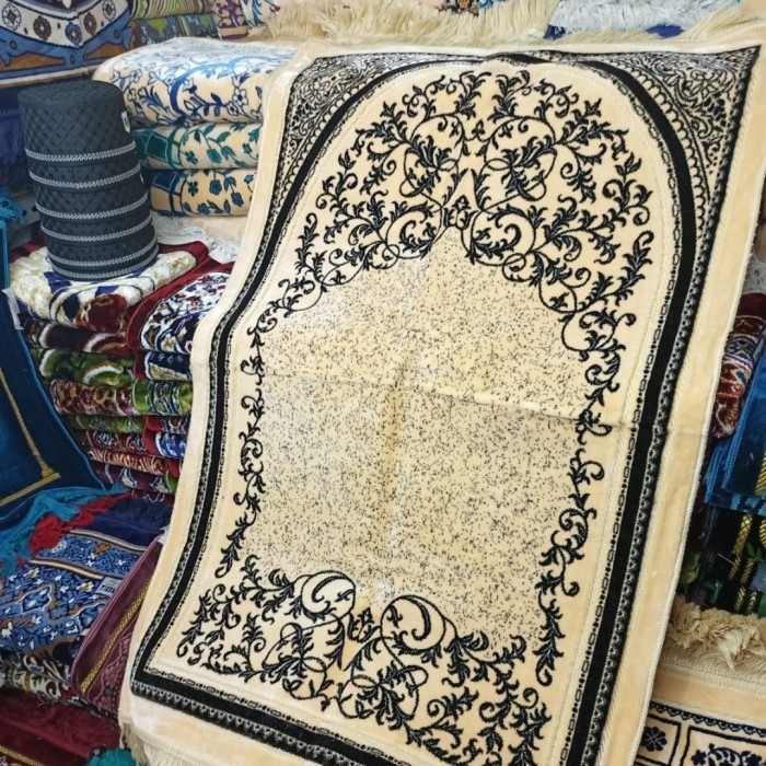 Sejadah Turki Tebal Carpet/ Sejadah Tebal 10 Mm Uk Besar