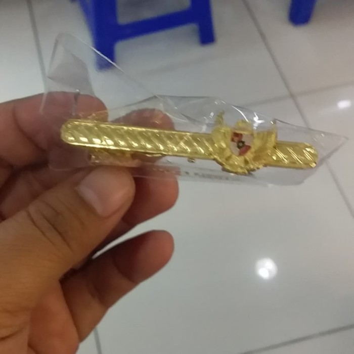 

Penjepit Dasi Garuda