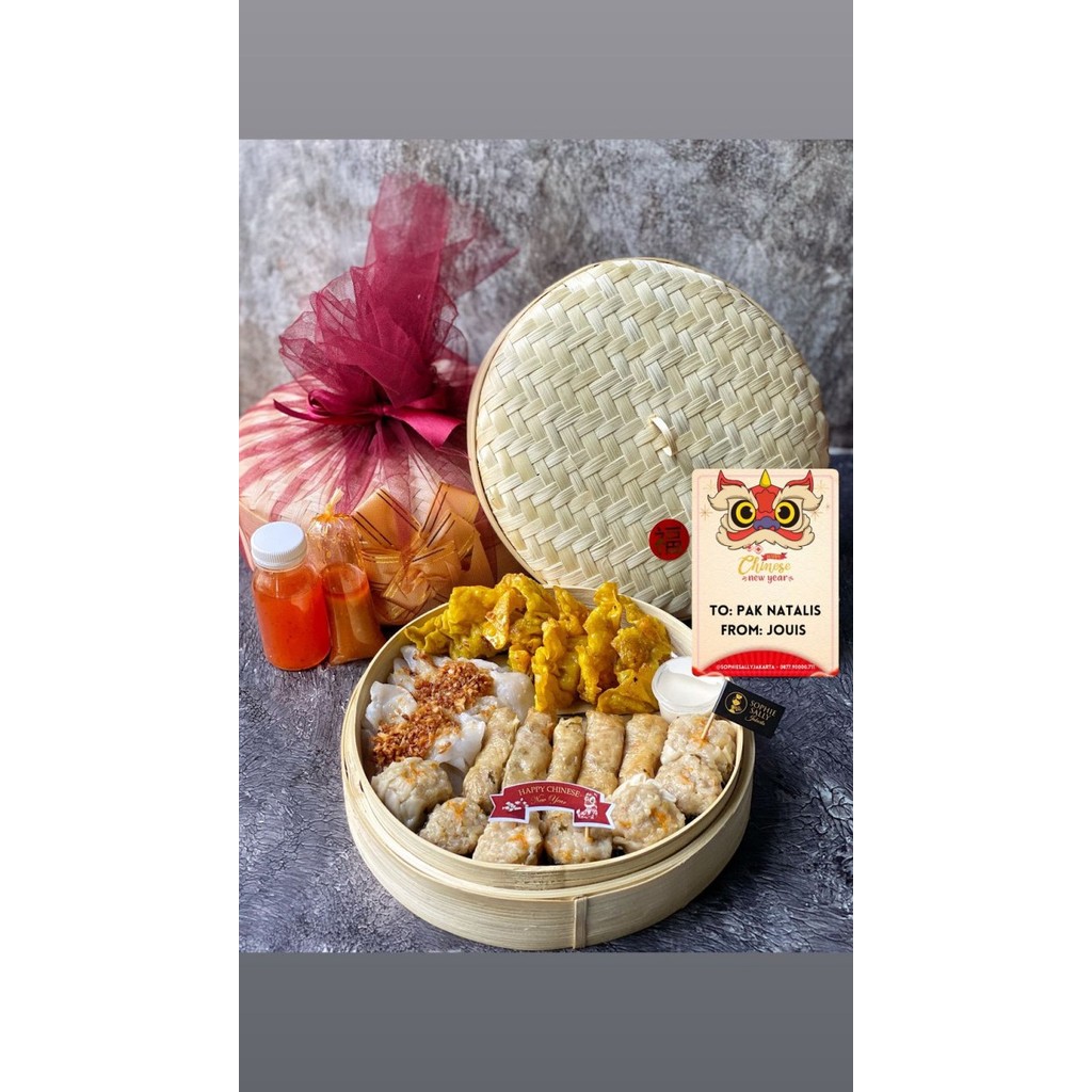 

Hampers Dimsum Mix 5 Macam Paket Imlek / Cny Edition - Ready