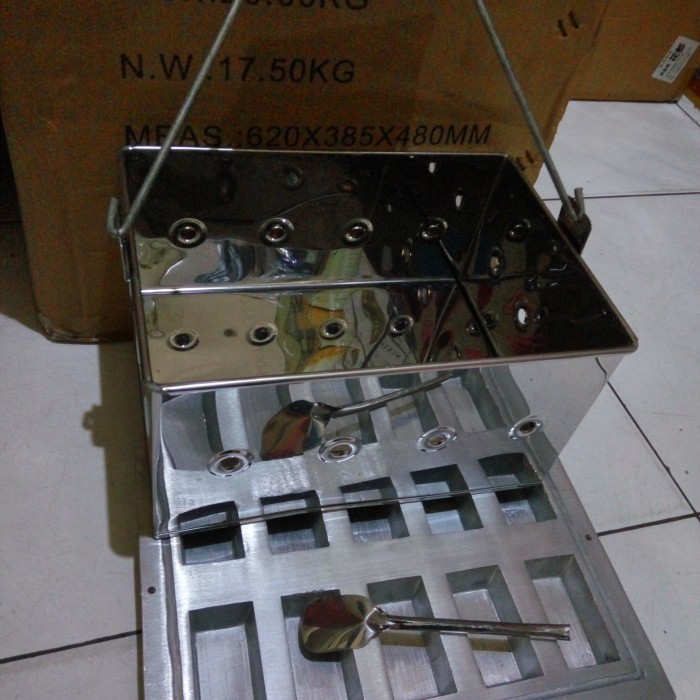 CETAKAN KUE BALOK TUTUP ARANG