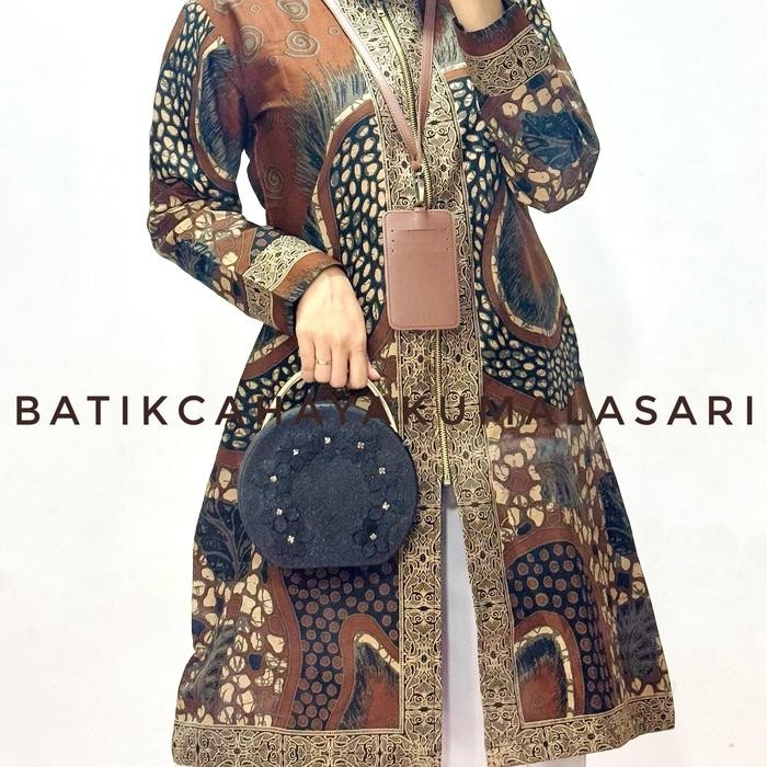 Tunik Batik Wanita Lapis Trikot Motif Malika Sogan - Atasan Kerja Batik Wanita Modern Bahan Katun
