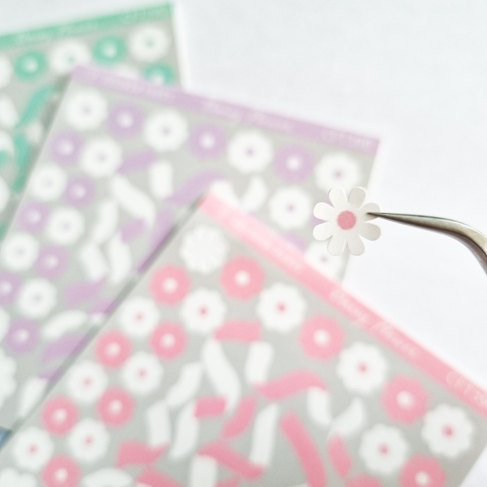 

paling diminati] Sticker Party Stiker Bunga Daisy Putih Pita Swirl Pink Biru Ungu CFT39