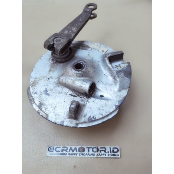 Cover Tutup Rem Dudukan Kampas Tromol Velg Depan Suzuki Rc Crystal Bravo Tornado Smash 110 Lama A100