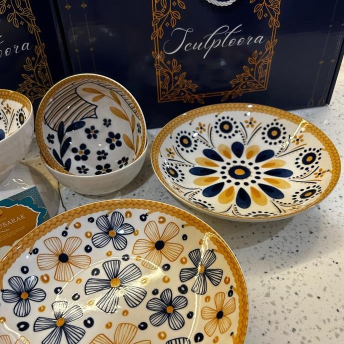 

Sculptoora Hampers Lebaran Mangkok Keramik Dengan Gift Box Dan Kartu Original Dan Terpercaya