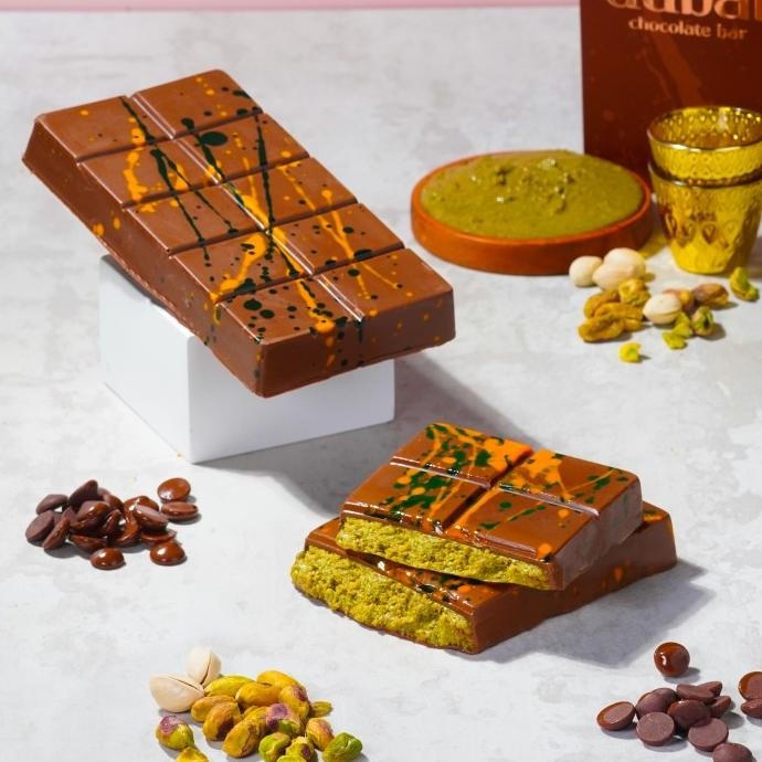 

BIG SALE DUBAI CHOCOLATE BAR PISTACHIO !!!!!